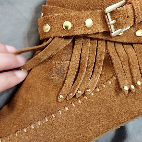 Aldo Bastiena Tan Suede Moccasin Fringe Ankle Boots 7 EUC - Picture 11 of 12
